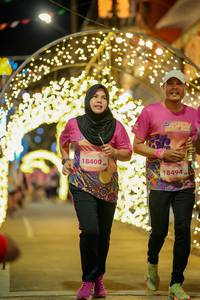 BIB: 18400, 18494
                            <button type="button" onclick="openModal(24741394)" class="btn btn-primary btn-sm float-right btn-popup" data-toggle="modal" data-target=".modal-high-quality">
                        <i class="fas fa-shopping-cart"></i> Add to Cart
                    </button>
                                            <button type="button" onclick="isThisMe(24741394, true)" class="btn btn-success btn-sm float-right btn-popup btn-isme hidden" data-toggle="tooltip" data-placement="bottom" title="นี่คือรูปของคุณใช่ไหม คลิกที่นี่เพื่อเอาเข้าอัลบั้ม">
                        <i class="fas fa-plus"></i> Add to album
                    </button>
                    <button type="button" onclick="isThisMe(24741394, false)" class="btn btn-warning btn-sm float-right btn-popup btn-isnotme hidden">
                        <i class="fas fa-ban"></i> Remove from album
                    </button>